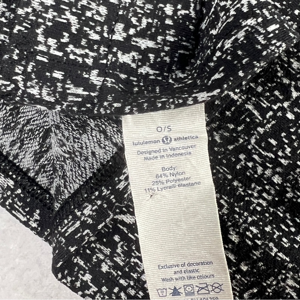 Lululemon Women's Vinyasa Scarf‎ Rulu Ringspun Denim Black White OS - Picture 4 of 6